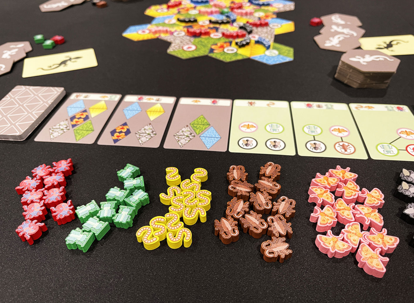 Garden Geckos Board Game | Hex-Tile Placing Game for 1-6 Players | Pre-order - Tin Robot Games